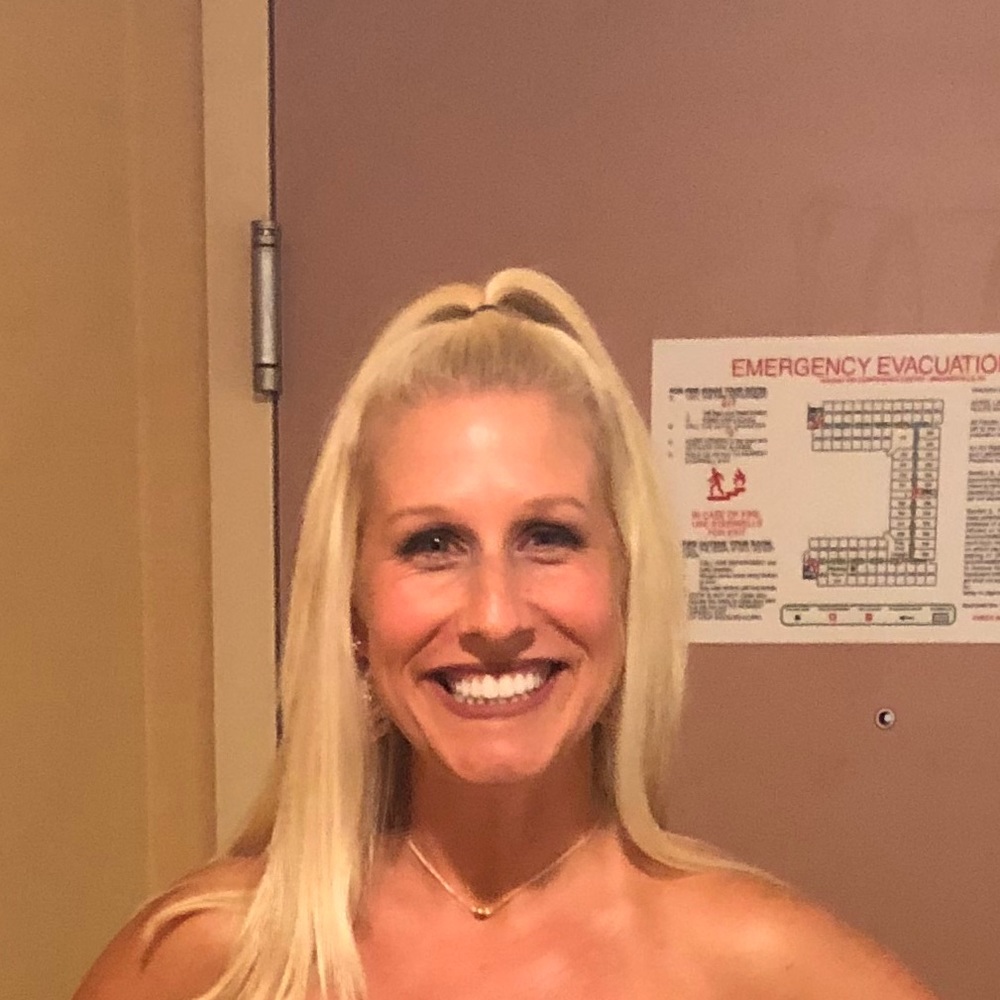 Meet your Posher, Lori